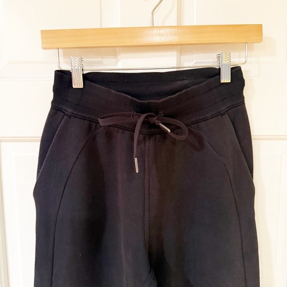 Lululemon Scuba High-Rise Jogger 2 Fleece 28" - Picture 7 of 11